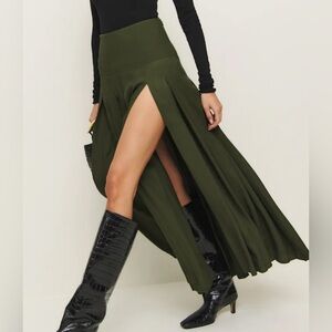 Reformation Nancy Skirt size 4